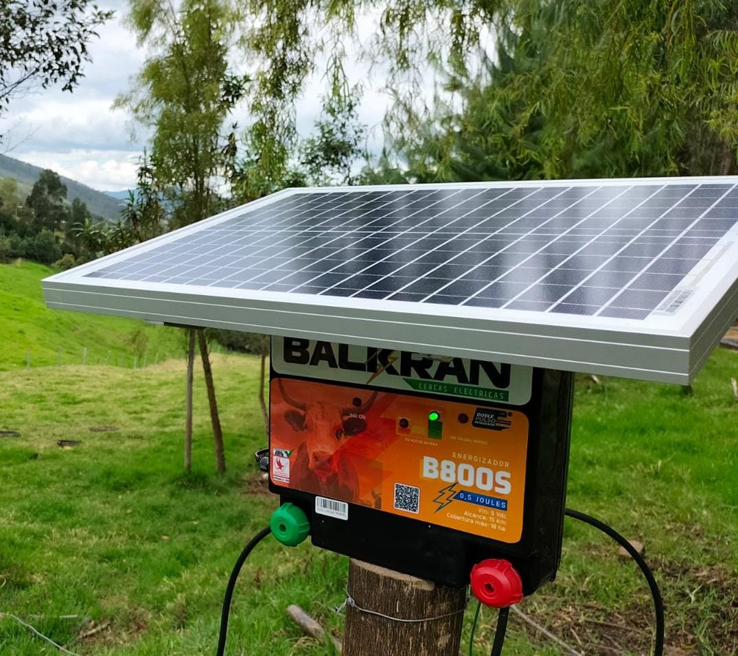 B800S - ENERGIZADOR SOLAR BALKRAN